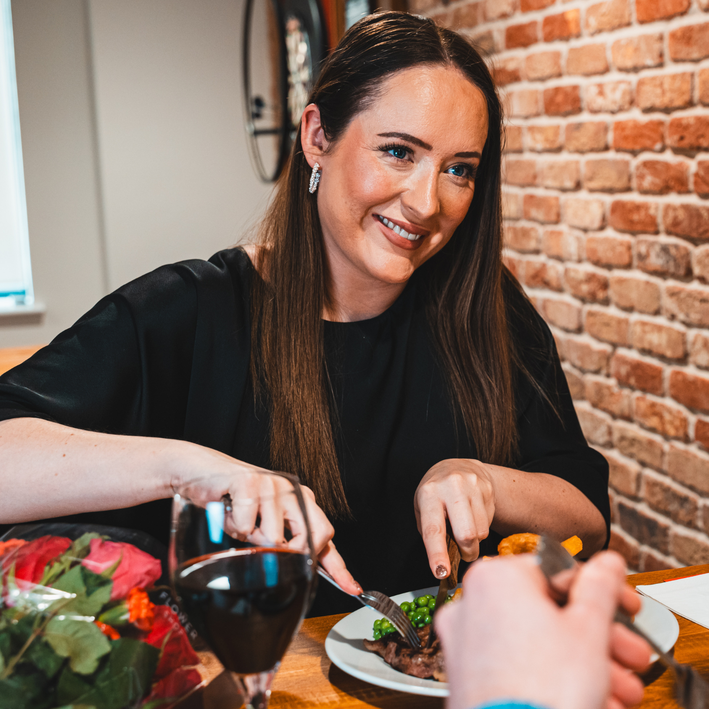 Valentine’s Weekend Dining & Treat Menu at The Old Crown in Wigginton